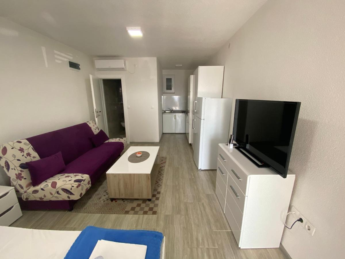Apartmani Anita Starigrad Paklenica Εξωτερικό φωτογραφία