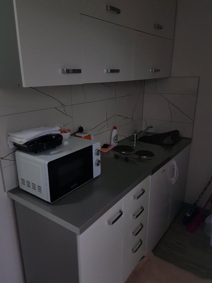 Apartmani Anita Starigrad Paklenica Εξωτερικό φωτογραφία